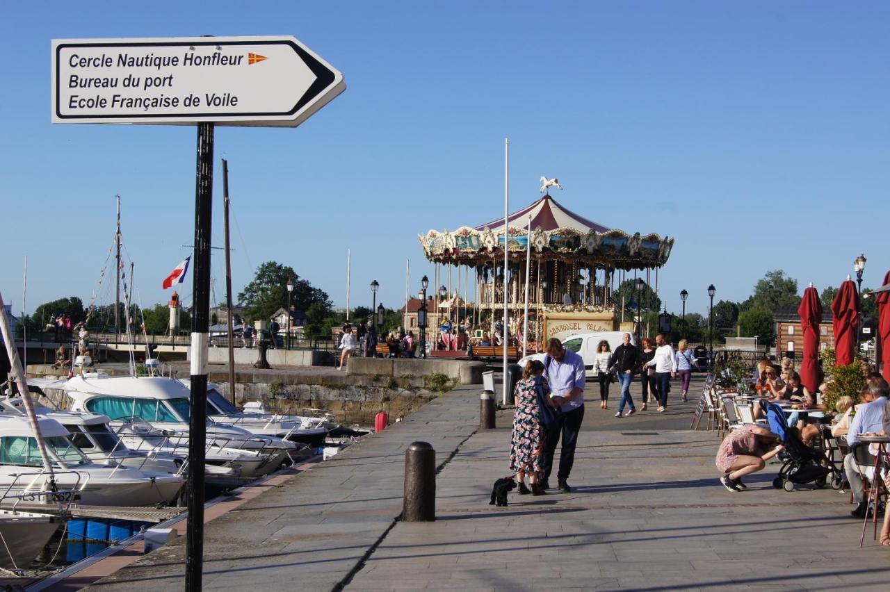 Ferienwohnung Le Perchoir De St-Antoine - Centre Historique D'Honfleur Avec Vue Sur Le Port, Netflix, Jeux, Vinyles Exterior foto